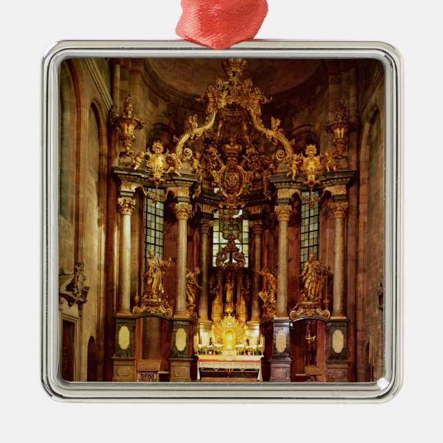 The high altar in the east choir metal ornament (Front)