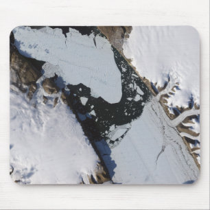 The ice island mouse pad