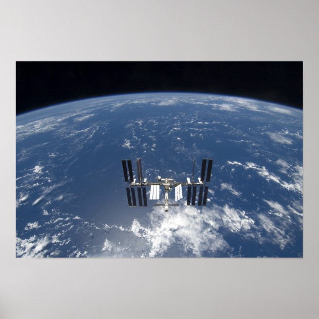 The International Space Station 17 Poster (Front)