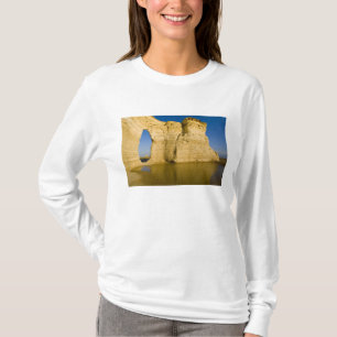 The Keyhole of the Monument Rocks aka Chalk T-Shirt