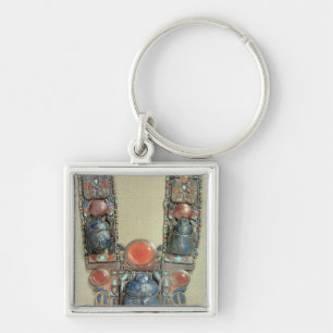 The king's pendant in the form of a boat showing keychain