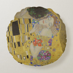 The Kiss, Art Nouveau Oil Painting, Gustav Klimt Round Pillow