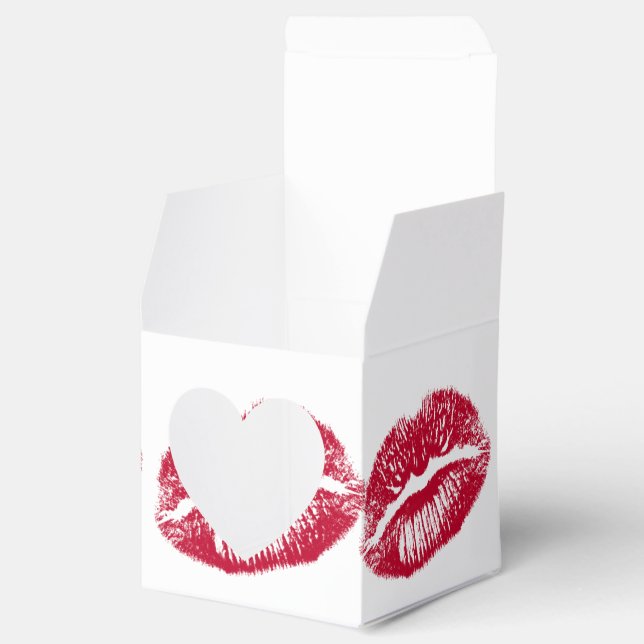 The Kiss, Red Lips Favor Box (Opened)