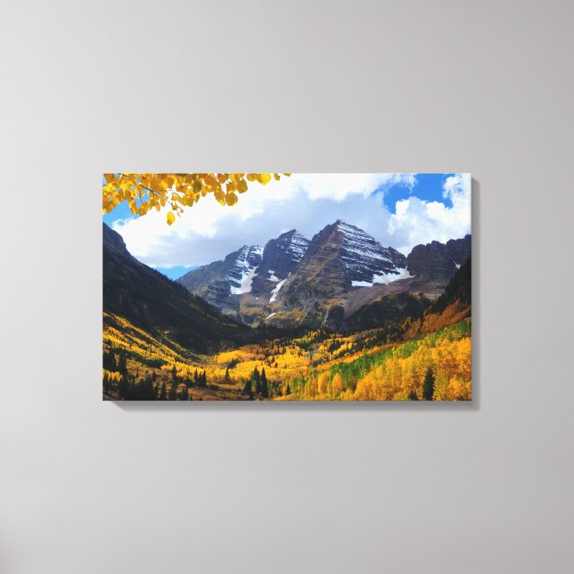 The Maroon Bells in Autumn Gold Canvas Print (Front)