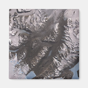 The McMurdo Dry Valleys Magnet