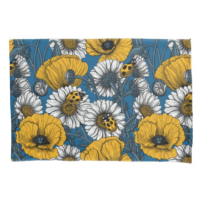 The meadow in yellow and blue pillowcase (Front)