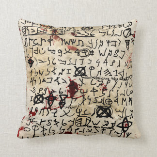 The Missing page Throw Pillow