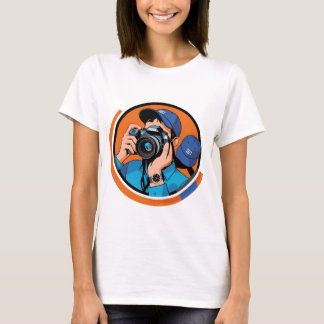 The Modern Shooter – Stylized Photographer Icon T-Shirt