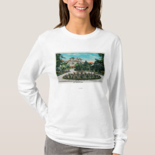 The Raymond Hotel and GroundsPasadena, CA T-Shirt