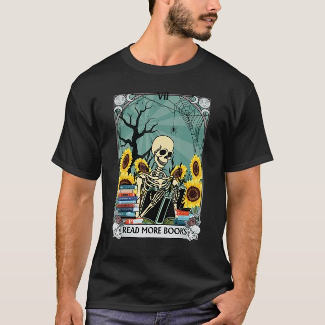 The Reader Tarot Card Skull Witchy Stuff Mystical  T-Shirt (Front)
