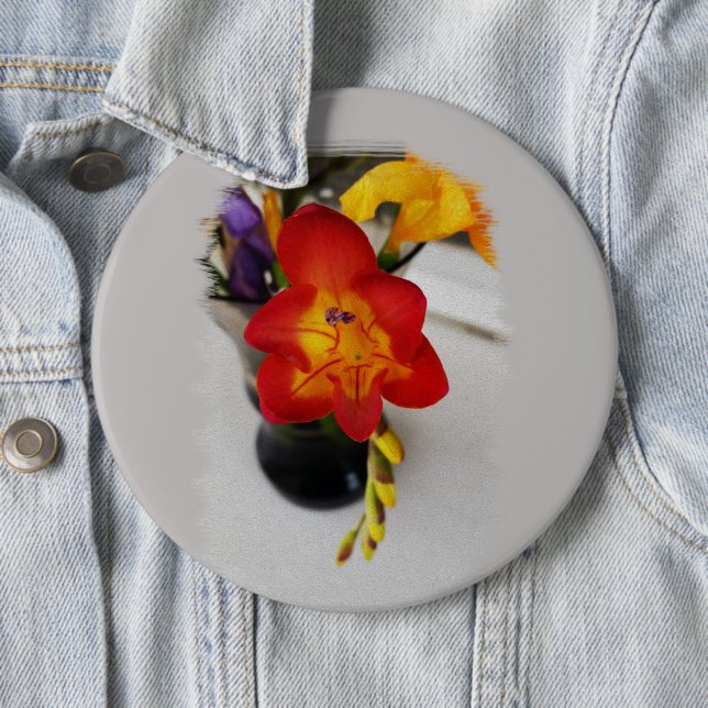 The red freesia 6 inch round button (In Situ)