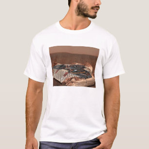 The rover's landing site T-Shirt