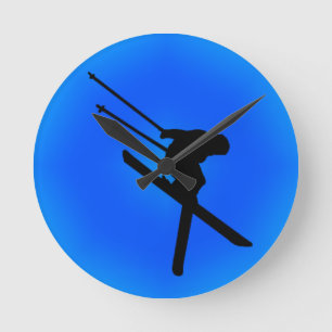 THE SKI DREAM ROUND CLOCK