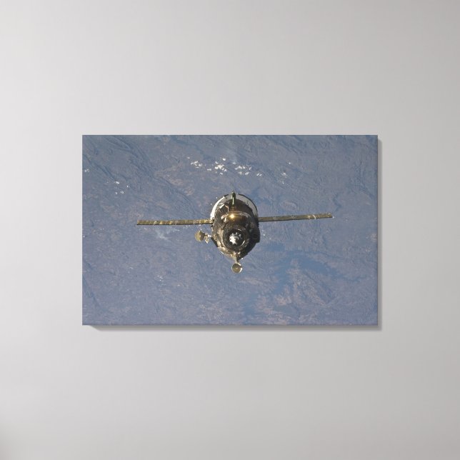 The Soyuz TMA-19 spacecraft 2 Canvas Print (Front)