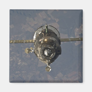 The Soyuz TMA-19 spacecraft 3 Magnet