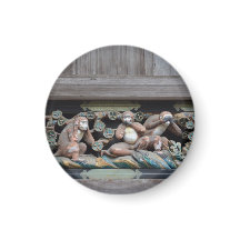 the three monkeys of Nikko - Three wise monkeys