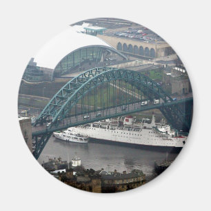 The Tyne Bridge Magnet
