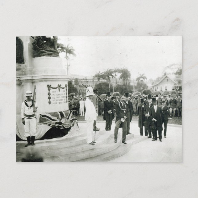 The unveiling of the War Memorial Postcard (Front)