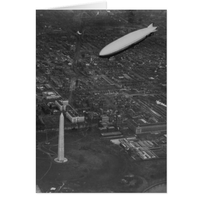 The US Airship 'USS Los Angeles' ZR3 flying over (Front)