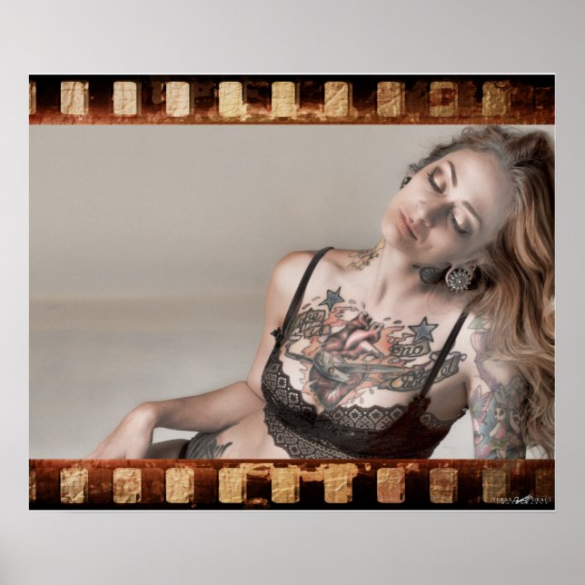 Theresa Manchester - Living Large Poster 24x20in. (Front)