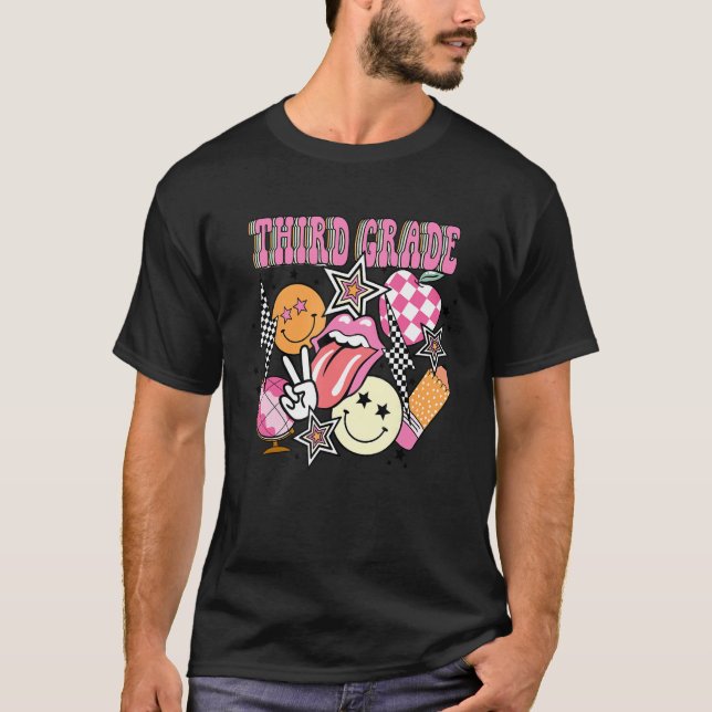 Third Grade 3rd Retro Groovy Back To School Teache T-Shirt (Front)