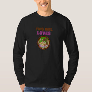 This Girl Loves Pho Funny Foodie Vietnamese Food L T-Shirt