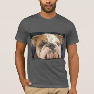 Thor le T-shirt d'adulte de bouledogue