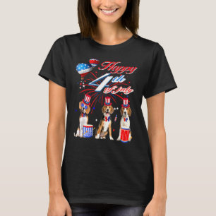 Three Beagles Happy 4th Of July American Flag Men  T-Shirt