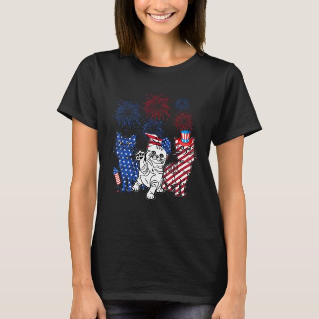 Three Cat 4th Of July American Flag Patriotic Cat T-Shirt (Front)