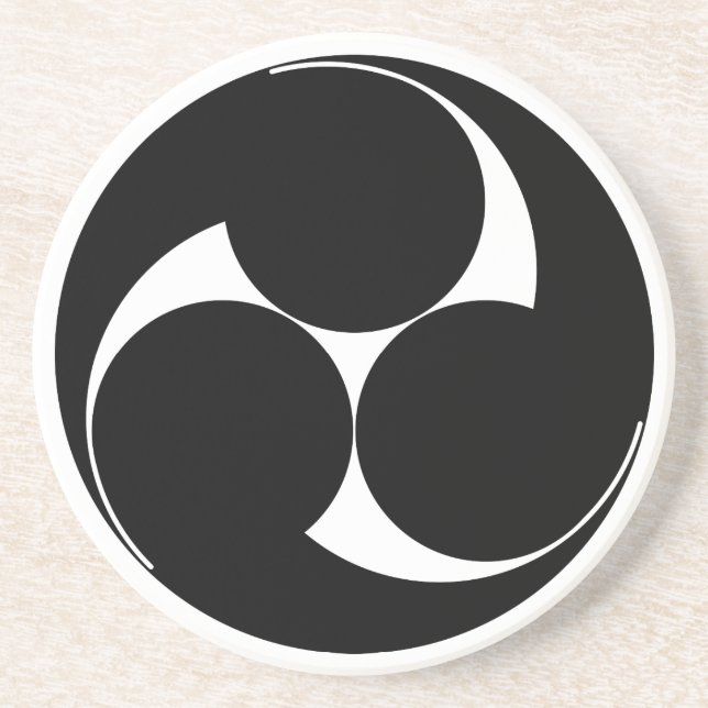 Three clockwise swirls (Sugaki) Coaster (Front)