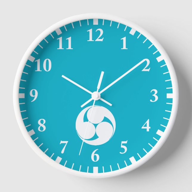 Three counterclockwise swirls (Sugaki) Wall Clock (Front)