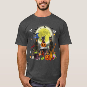 Three Doberman Pinscher Dogs Witch Scary Mummy Hal T-Shirt