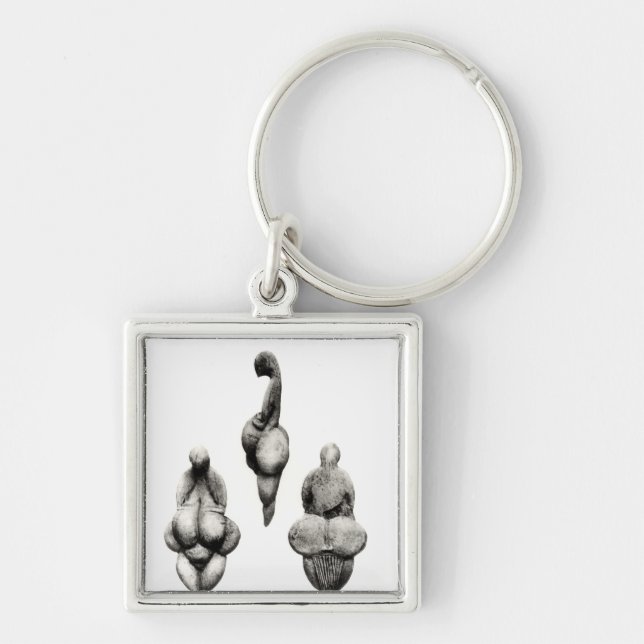 Three views of a 'Venus' statuette Keychain (Front)