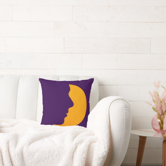 Throw Pillow (Couch)