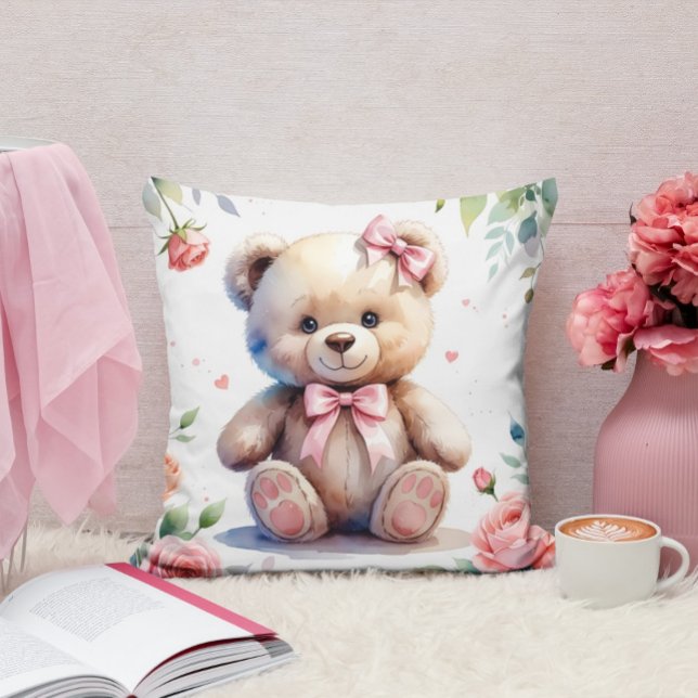 Throw Pillow (Creator Uploaded)