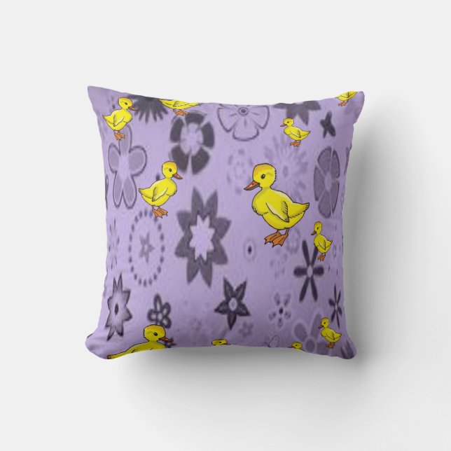 Throw Pillow Duck (Front)