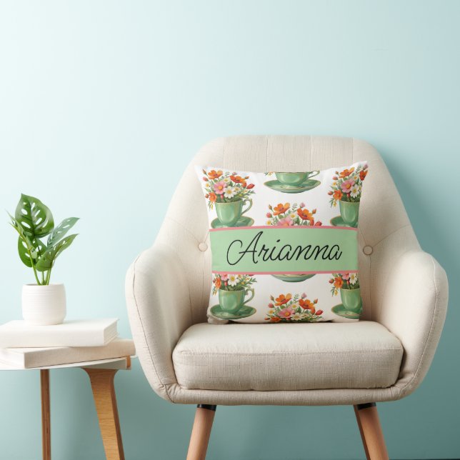 Throw Pillow tea personalized (Chair)