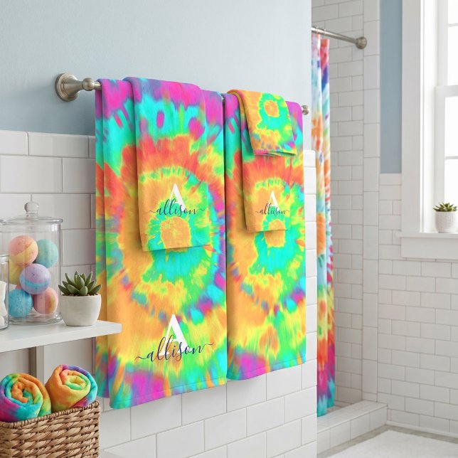 Tie dye personalized  bath towel set (Creator Uploaded)