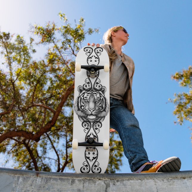 TiGER ABSTRACT Skateboard (Outdoor 1)