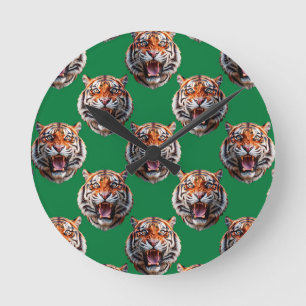 Tiger Head Pattern Design Green Round Clock