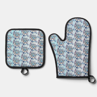 Tiger Oven Mitt & Pot Holder Set