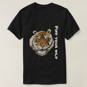 Tiger painting, looking at camera personalize text T-Shirt