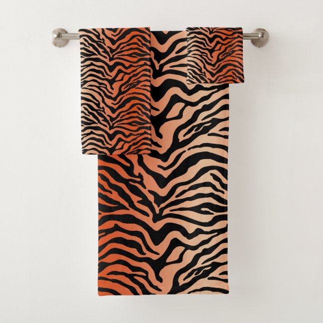 Tiger print bath towel set (Insitu)