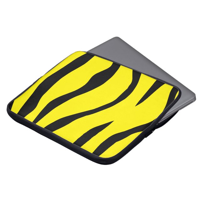 Tiger-striped Laptop Sleeve (Front Top)