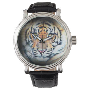 Tiger's eyes watch