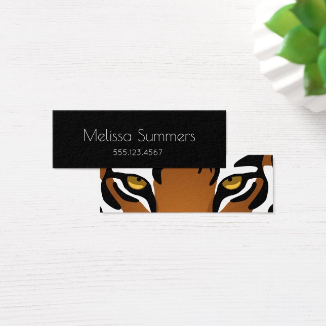 Tigre, chat sauvage sur noir (Bureau)