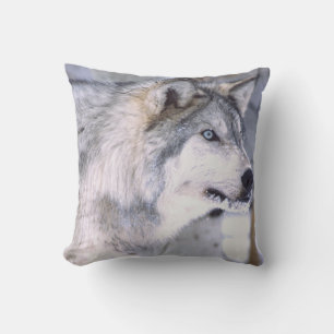 Timber Wolf, Canis lupus, Movie Animal Utah) Throw Pillow