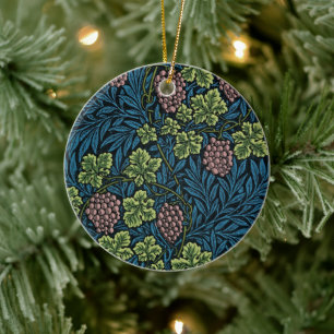 Timeless Elegance: William Morris's Vine Pattern Ceramic Ornament