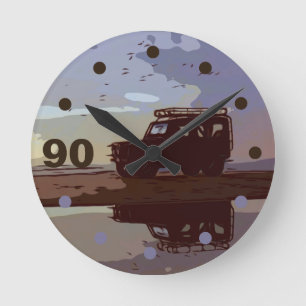 TIMELESS ROUND CLOCK