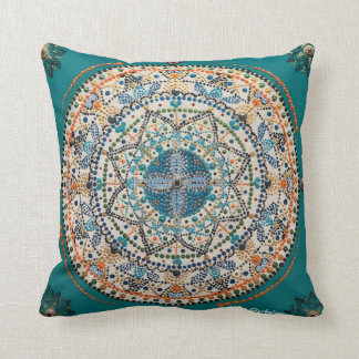 Tingri Cushion